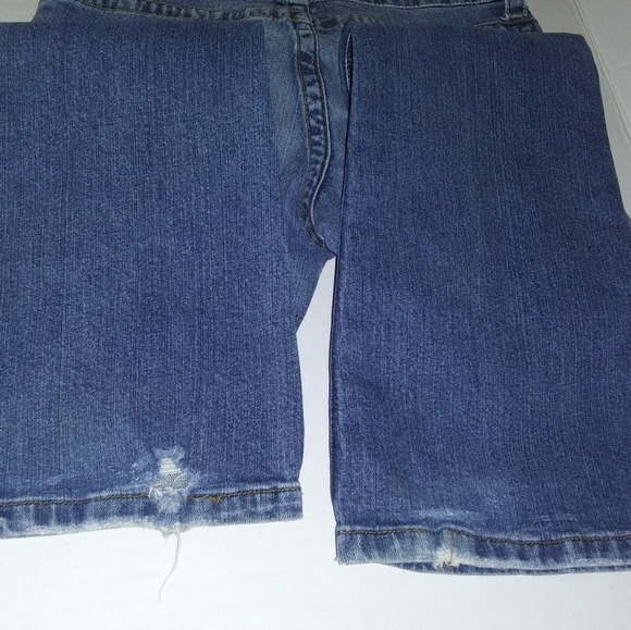 Delias Jeans Bailey. Low Rise Flare.Size 1/2S. - Picture 3 of 8